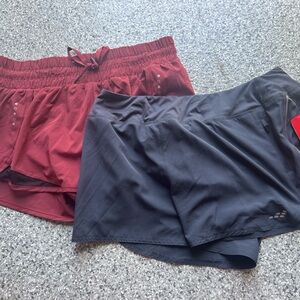 Mid rise running shorts